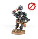 Games Workshop_Warhammer 40.000 Salamanders Chaplain Xavier