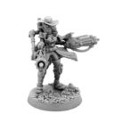 Wargame Exclusive_HERESY HUNTER FEMALE INQUISITOR WITH RAZOR BLADE CAR 13