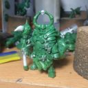 MoM Miniatueres Chaos Warrior Green